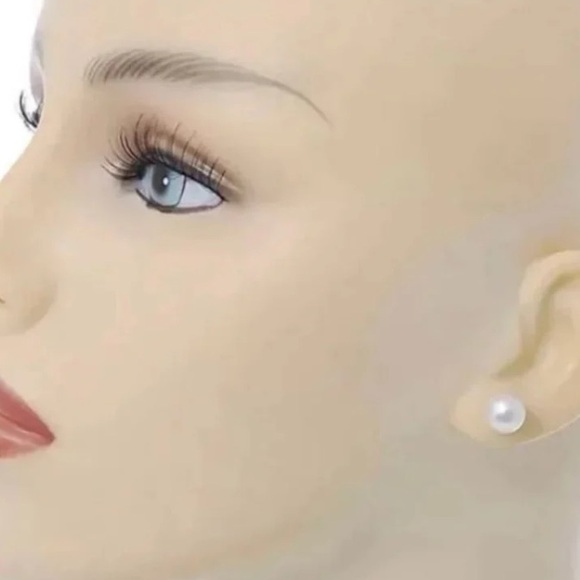 14K White Gold NATURAL White Freshwater Pearl 6MM Round Stud Earrings - Picture 5 of 6